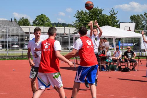 Košarkarski turnir trojk 8. 6. 2019