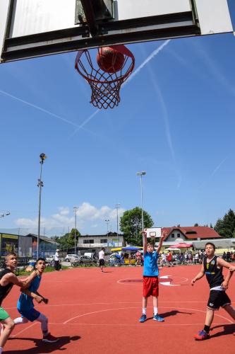 Košarkarski turnir trojk 8. 6. 2019